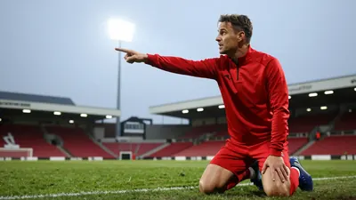 Hamburger SV are preparing to extend coach Merlin Polzin's contract despite a winless start to the season as they gear up...