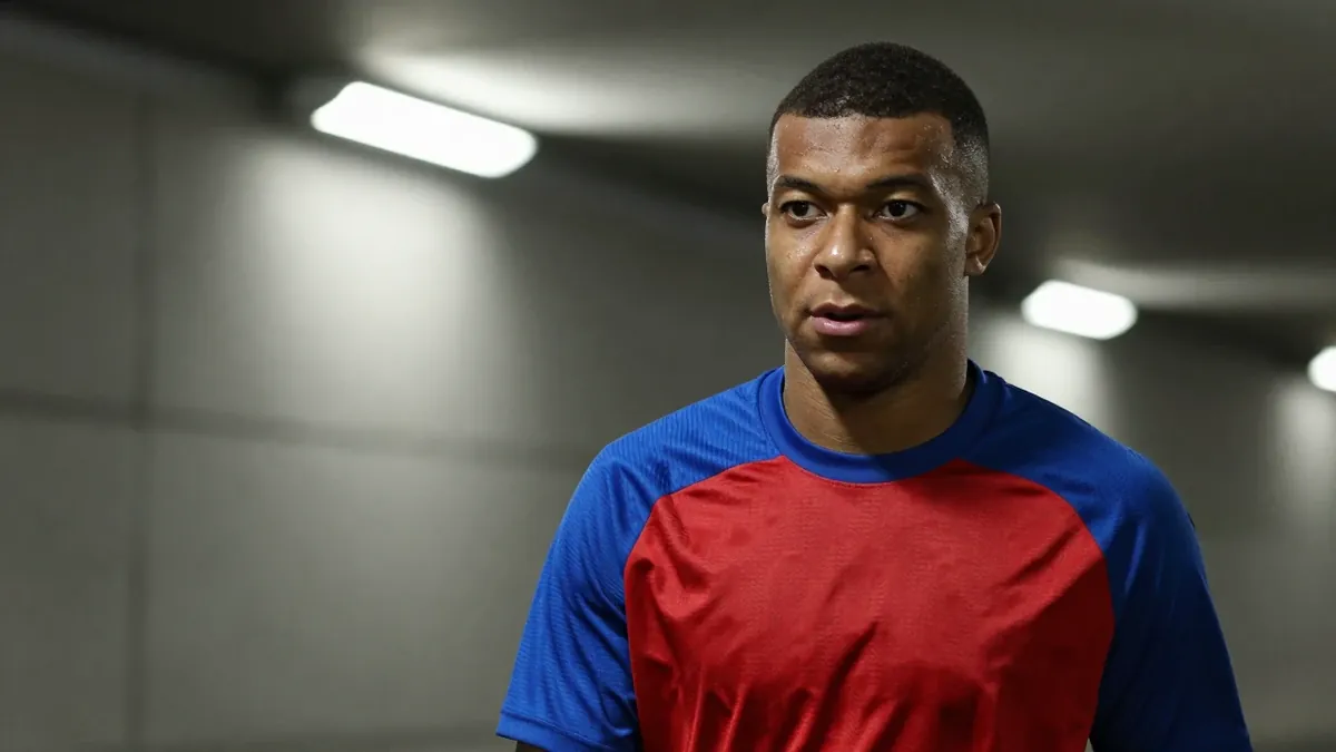 Moffi Close to Move to HSV